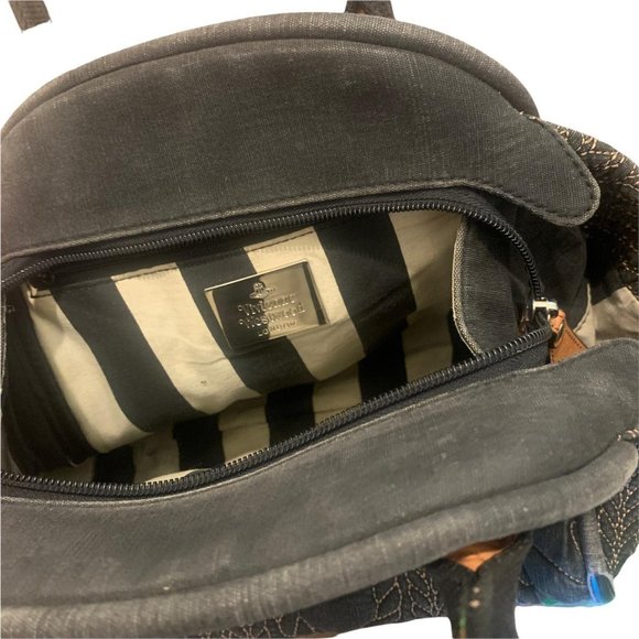 Vivienne Westwood Quilted Orb Handbag- PRICE IS FINAL AND NON-NEGOTIABLE - Picture 4 of 14